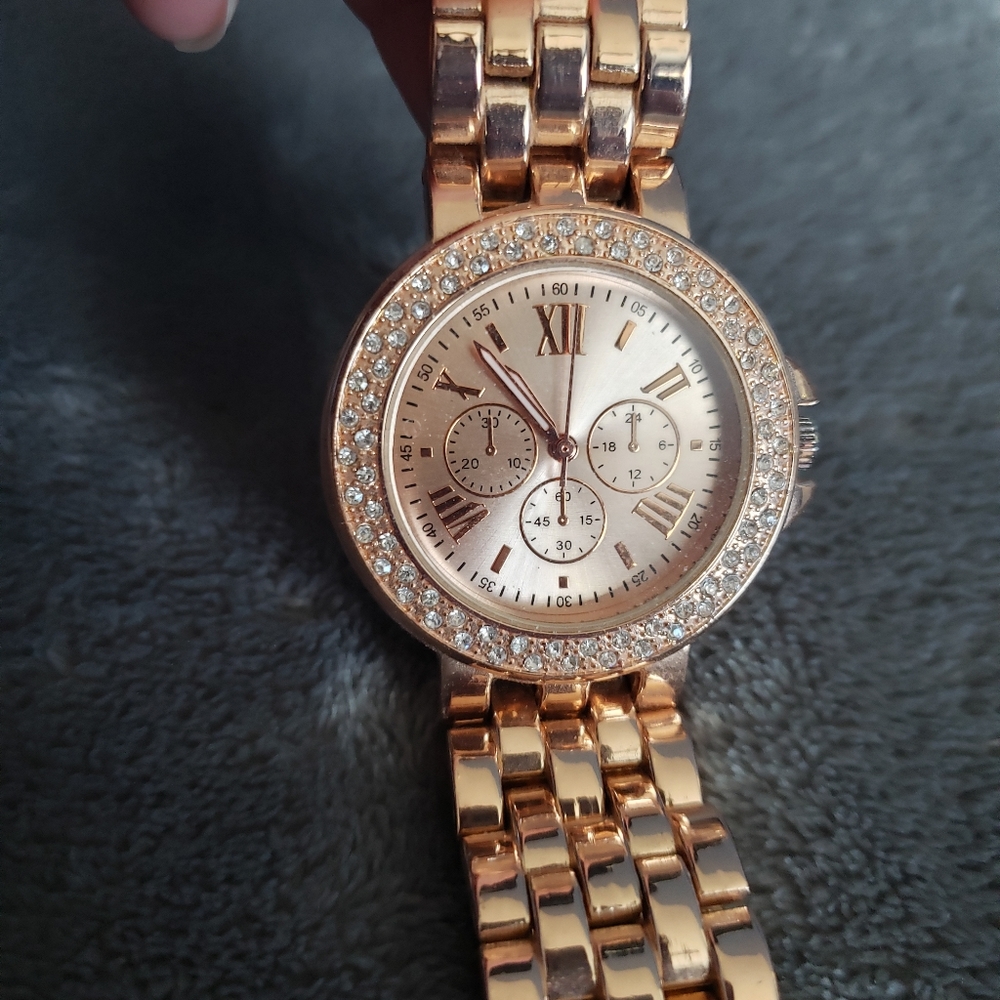 4 Sparkly Watches